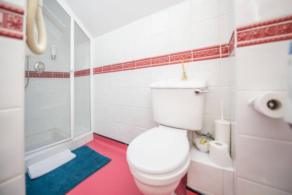 Latin Quarter Luxury Apartment Голуей Екстериор снимка