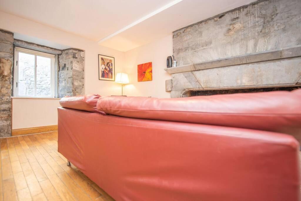 Latin Quarter Luxury Apartment Голуей Екстериор снимка